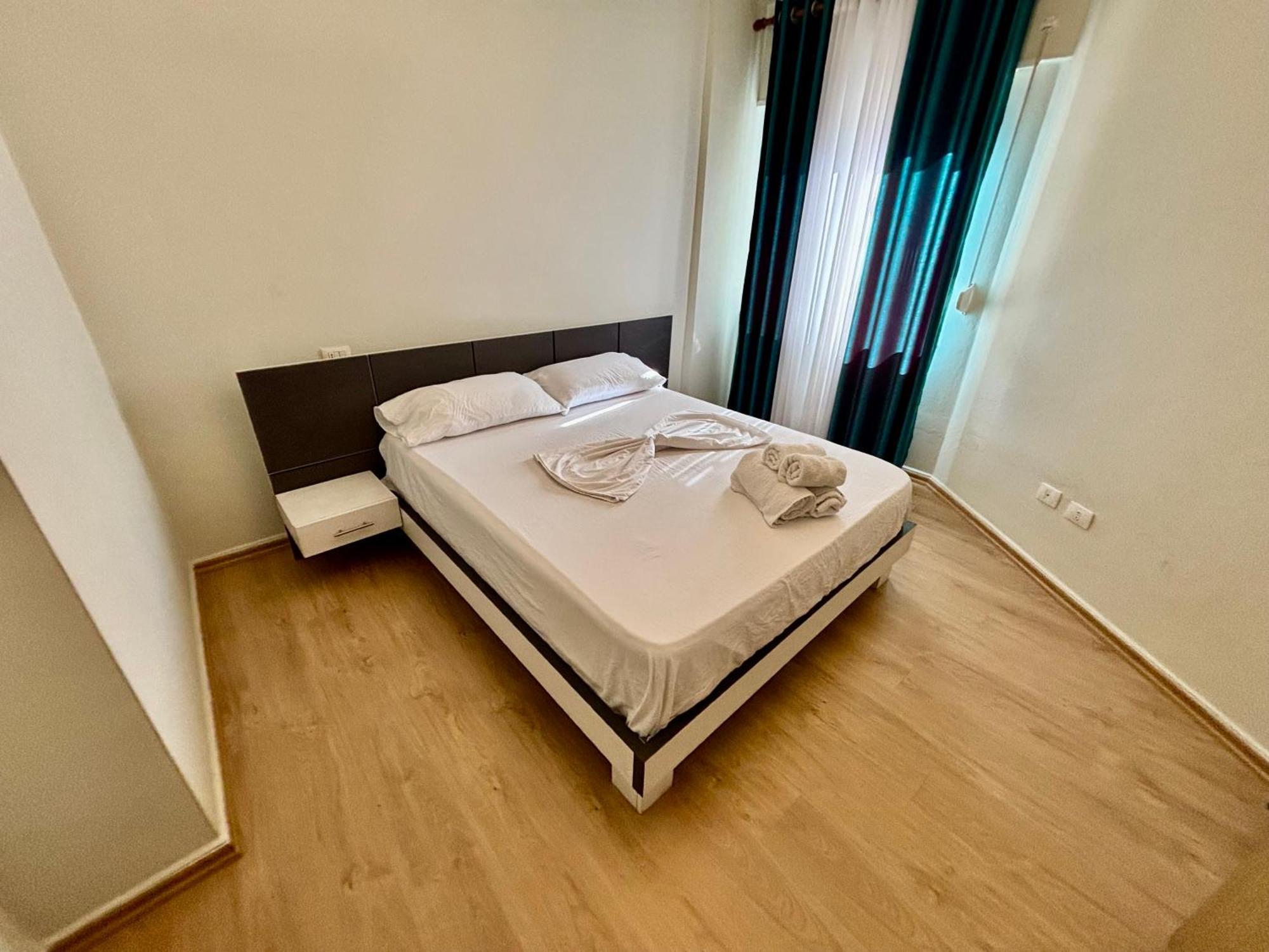 Edi's Tiranë